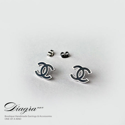 CHANEL CHANEL Earrings with CC Logo (AB9641 B09609 NL143)