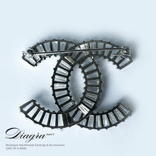 Load image into Gallery viewer, Handmade silver tone brooch encrusted with crystals Diagra art 070602