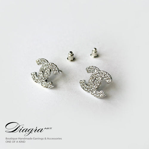 Chanel silvertone earrings encrusted with crystals Diagra Art 2511232