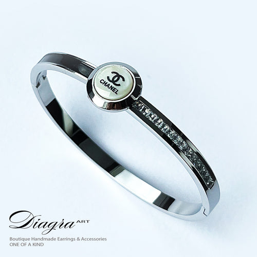 Chanel bracelet white opal silver tone 070606