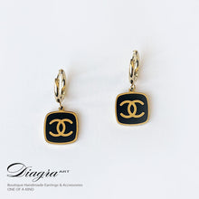 Load image into Gallery viewer, Chanel earrings gold tone 25112531  2