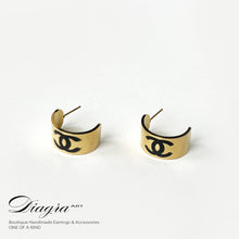 Load image into Gallery viewer, Chanel cc earrings gold tone Diagra Art 03032391