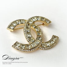 Load image into Gallery viewer, Chanel brooch encrusted with crystals Diagra art 240160 2
