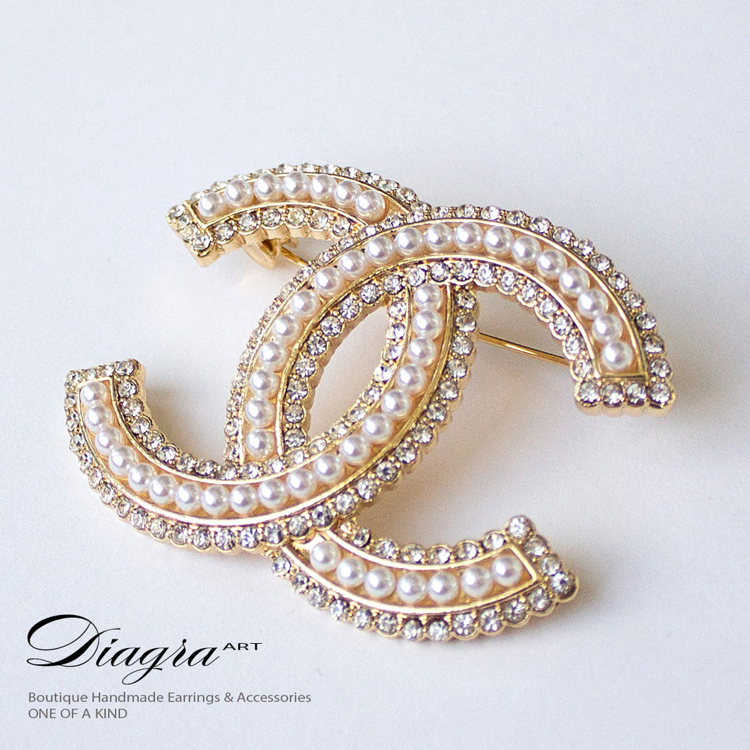 Handmade brooch faux pearl and crystal goldtone Diagra art 0805233