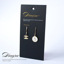 Load image into Gallery viewer, Handmade earrings goldtone one of a kind 1005222