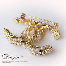 Load image into Gallery viewer, Goldtone faux pearl brooch handmade Diagra art 0805223 3