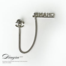 Load image into Gallery viewer, CC Chanel silver tone chain brooch 25673