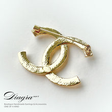 Load image into Gallery viewer, Chanel Handmade gold tone brooch encrusted with crystal Diagra art 230129 3