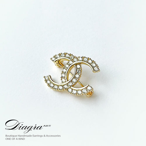 Chanel brooch encrusted with crystal Diagra art 240150