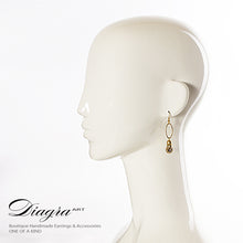 Load image into Gallery viewer, handmade-drop-earrings-one-of-a-kind-gold-diagra-art-61935-2